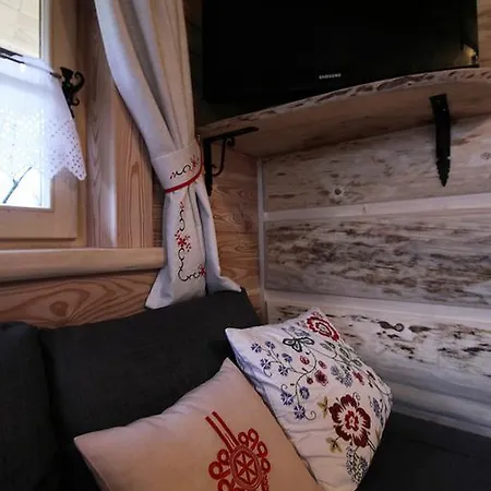 Chalet Tutok